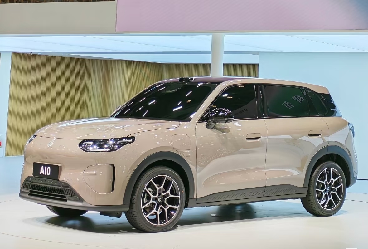 进入三月，车市又进入了新车发布旺季，简直是你方唱罢我登场，就在前天零跑 A10 
