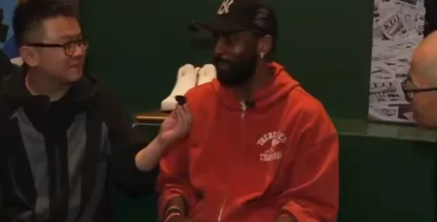 凯里-欧文近日在直播中在谈及自己的复出时间时表示，目前康复进展顺利，但只有在状态