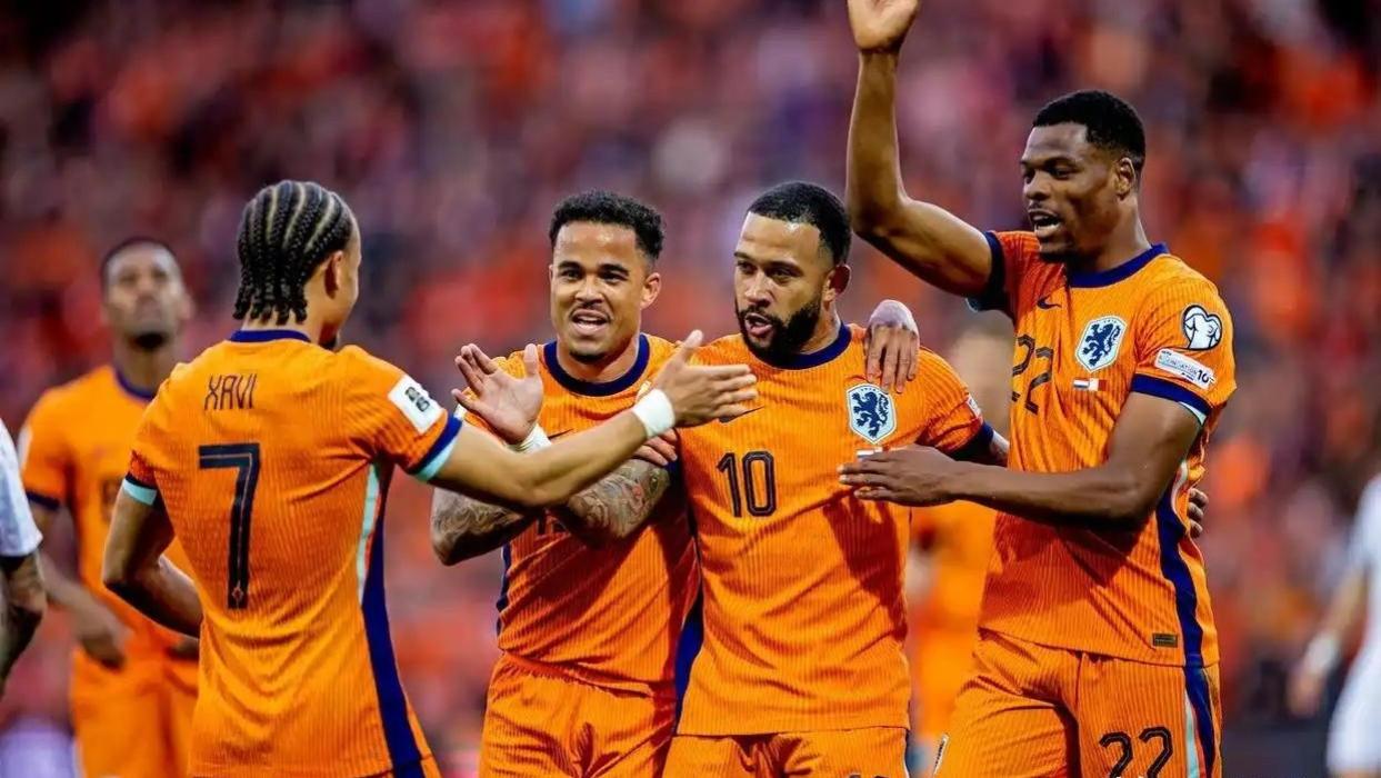 ⚽️ 世界杯焦点战：荷兰VS日本 比分预测+深度解析