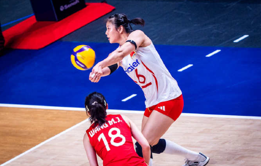 2026年世界女排联赛总决赛¼决赛，中国女排vs美国女排，中国女排以3-2（15