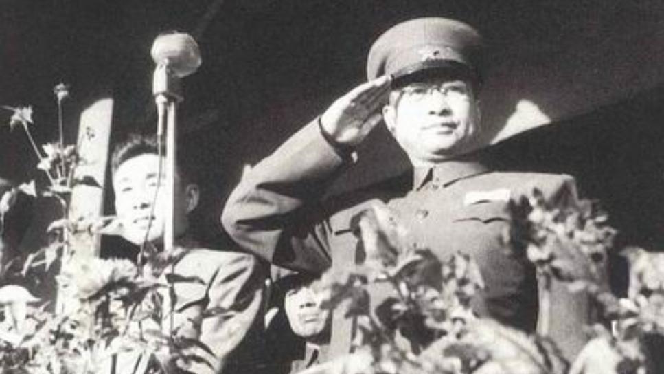 1952年，一贪污犯被判死刑，陈赓亲自向毛主席求情：能否网开一面