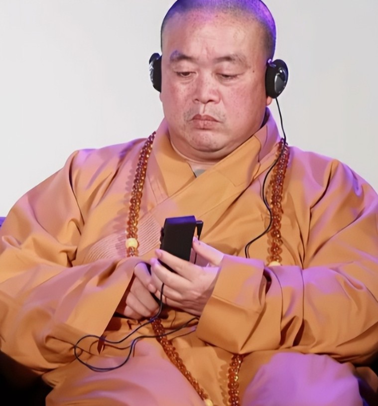 或许释永信曾不止一次庆幸自己曾躲过一劫又一劫，但终究没能躲过法律和正义的审判……