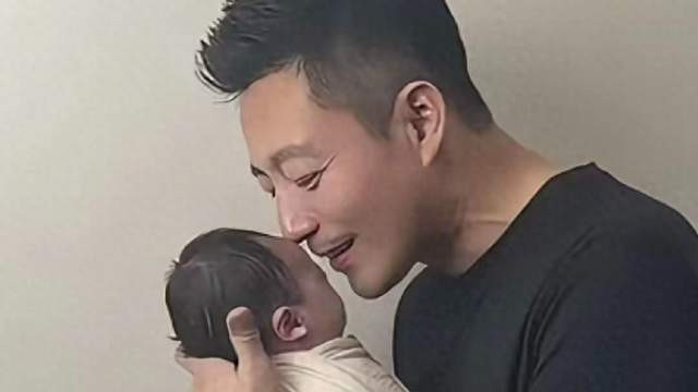 马筱梅因网暴痛哭，兰姐高情商安慰儿媳，婆媳关系被黑粉挑拨