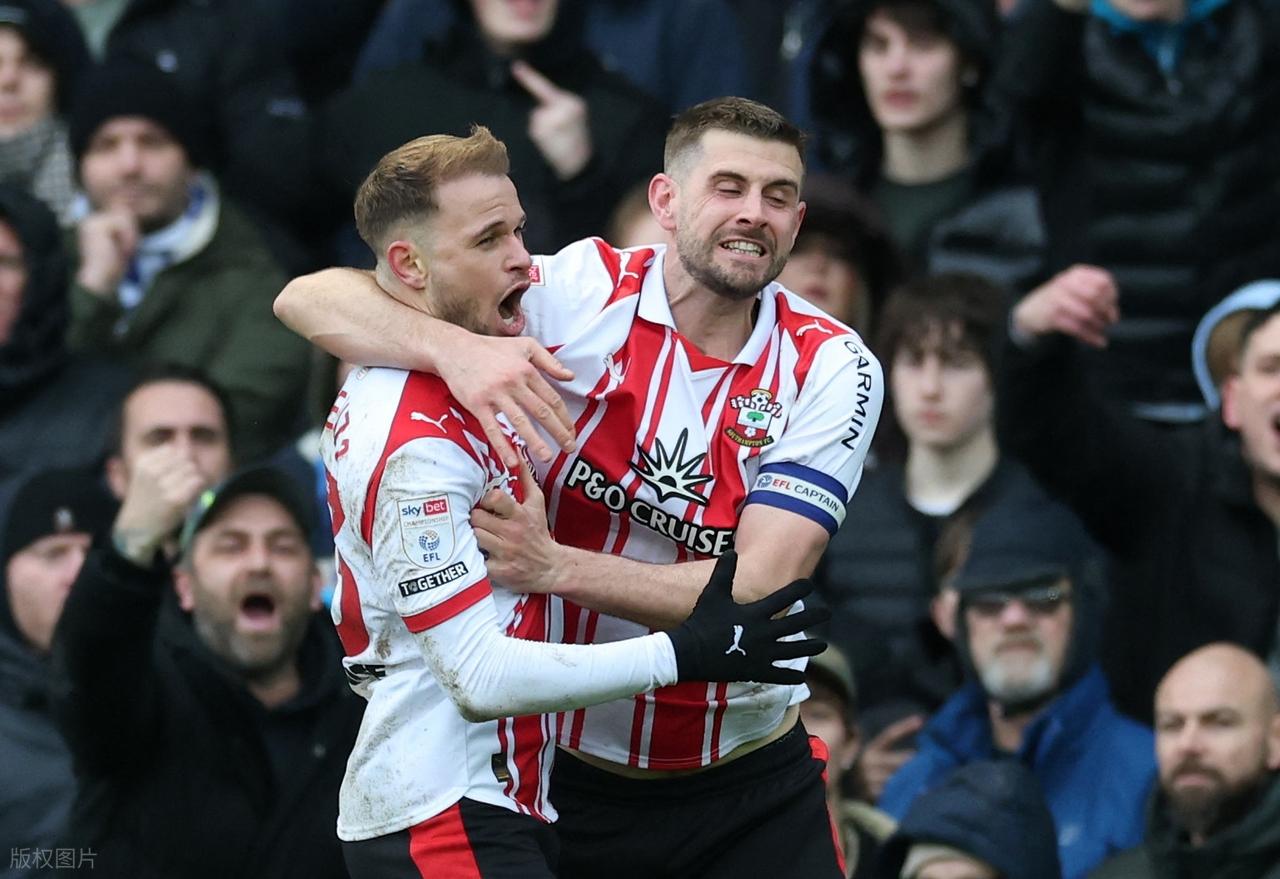 足总杯1-2，第109分钟遭绝杀，英超前冠军不敌南安普顿，惨遭淘汰