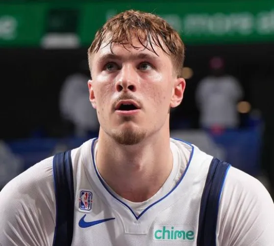 NBA常规赛独行侠客场对阵雄鹿的比赛已经结束。全场战罢，独行侠以99-123不敌