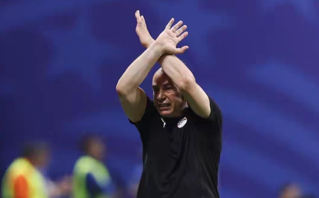 2-3惨遭阿根廷逆转！埃及球员怒喷裁判操控比赛，FIFA重罚跑不掉

2026年