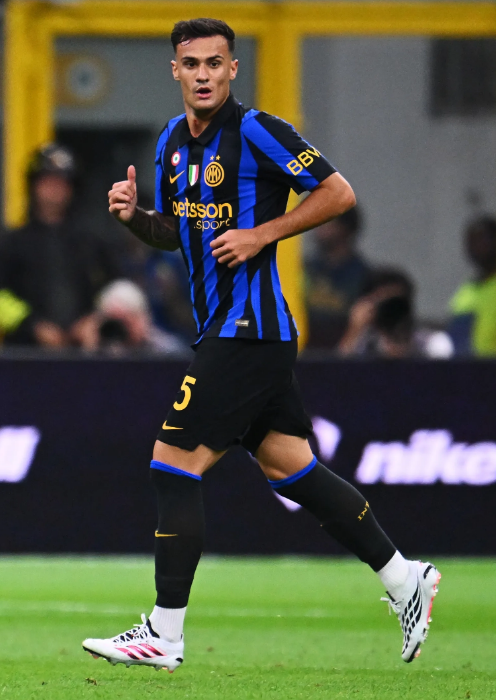 比塞克在德国对阵荷兰的比赛中没能获得上场机会，他在国米踢得不少，就当轮休了。斯坦