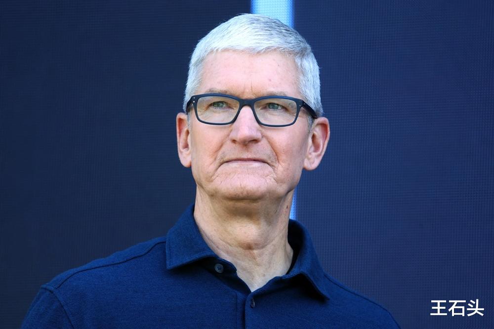 库克交棒！苹果迎来的“新掌门”，因干掉英特尔芯片一战成名！
