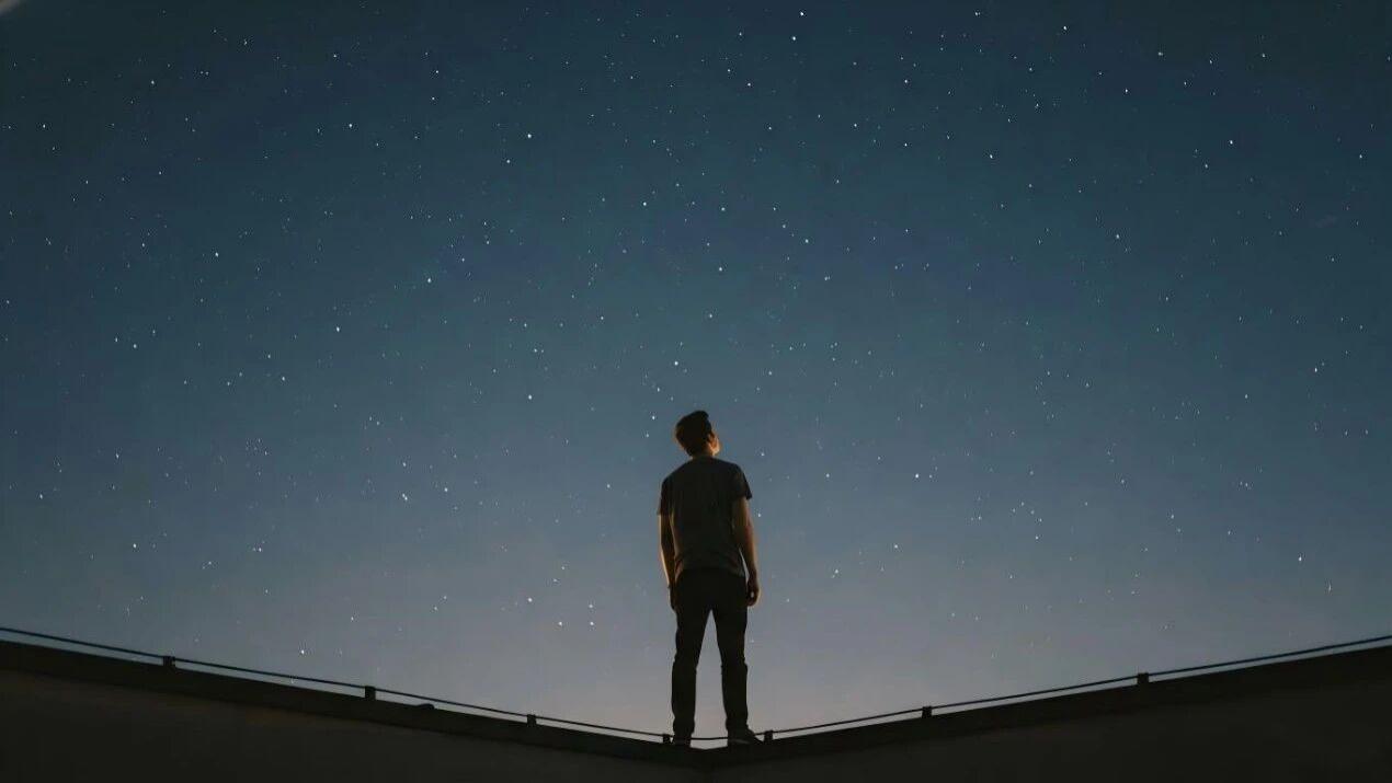 一枚火箭升空，凭什么让那么多人觉得“还能往前走”