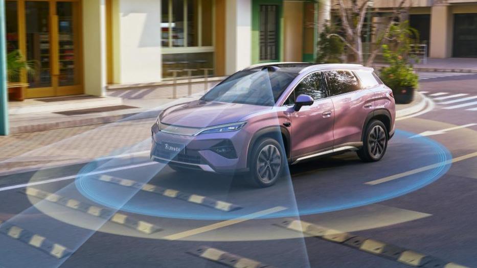 15.19万元起，宋Ultra EV全系搭载比亚迪第二代刀片电池及闪充技术