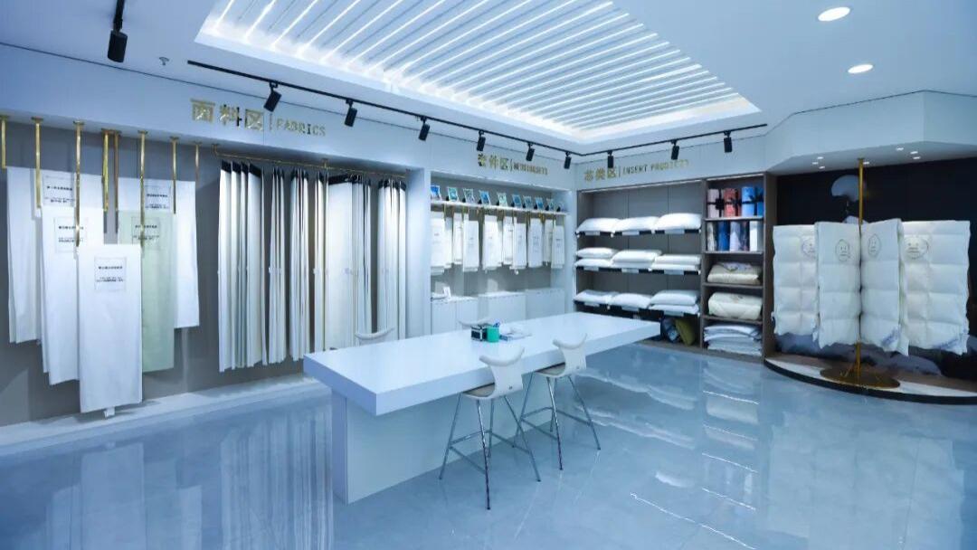 飞驰人生3赛车服彰显科技实力，陕西雅兰纺织集团洁净质造赋能布草升级