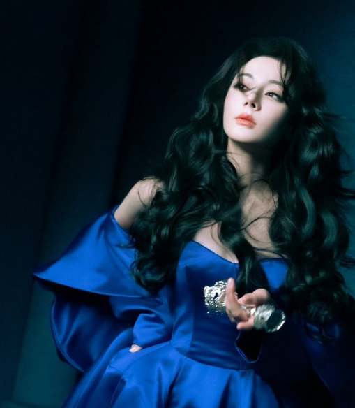 若隐若离，如梦似幻，勾勒着有你的记忆