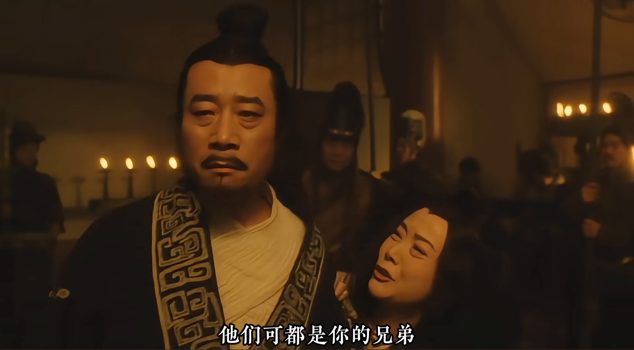 为什么秦始皇要当着自己母亲的面杀害两个弟弟?