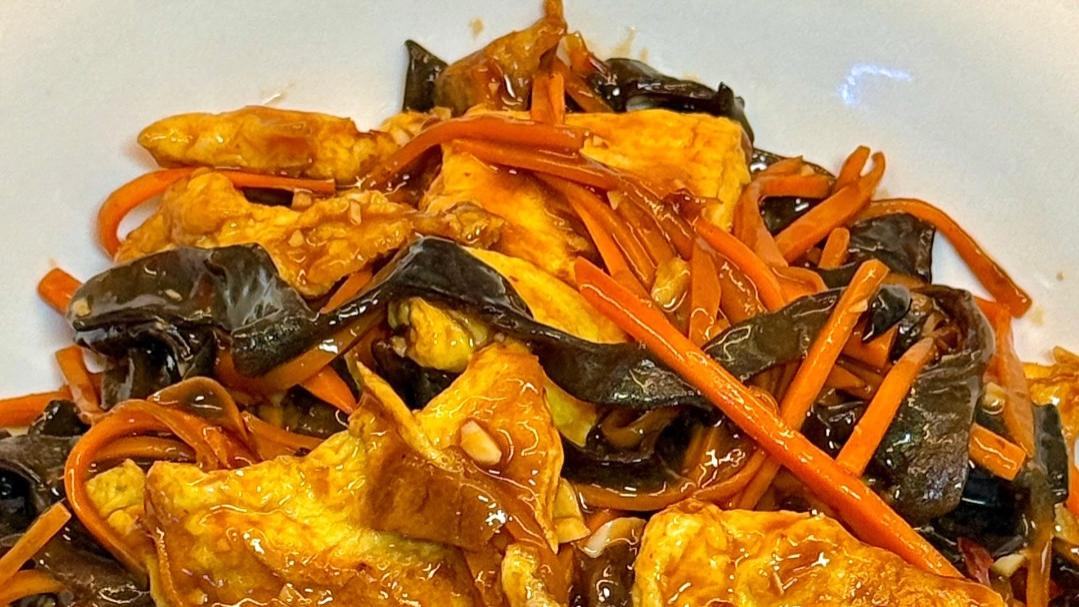 一抹红油炒出满屋鲜香