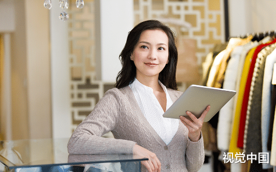 我是公司老板娘，帮公司打工三年，银行卡余额却只有89.5块