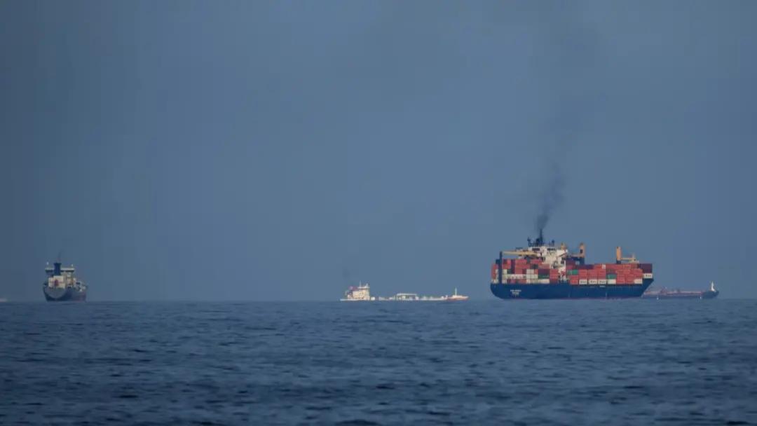 特朗普“圣旨”被当废纸？四大盟友现场打脸：要送死你自己去！