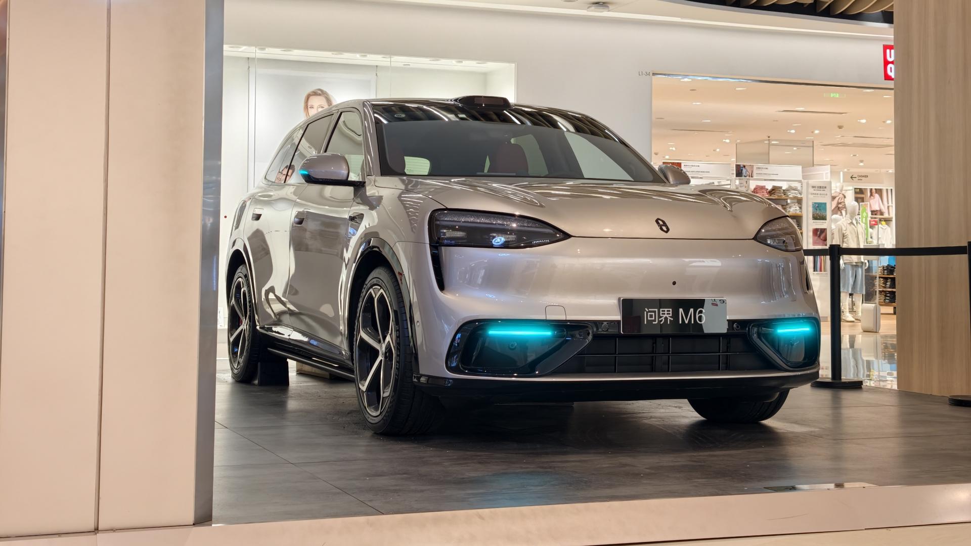 问界M6静赏：896线激光雷达+百变副驾 为年轻悦己人群而来的“六边形战士”