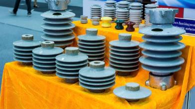 参展样品怎么带出国？海关规定与携带指南