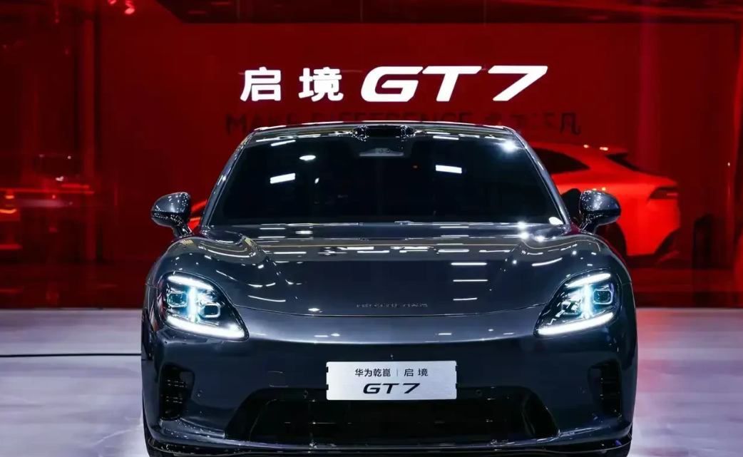 听我一句劝，2026买车不纠结！

预算100万——买仰望、尊界
预算60万——