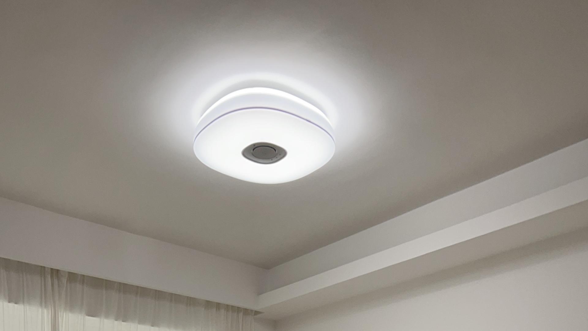 明基 Aora 能接入米家，控制客厅吸顶灯吗？