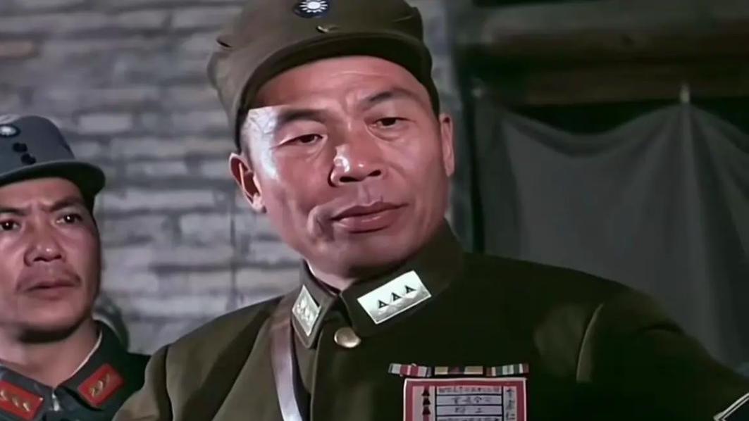 台儿庄大捷背后不为人知的秘密，李宗仁用三封假电报骗过日军，汤恩伯为何迟迟不增援