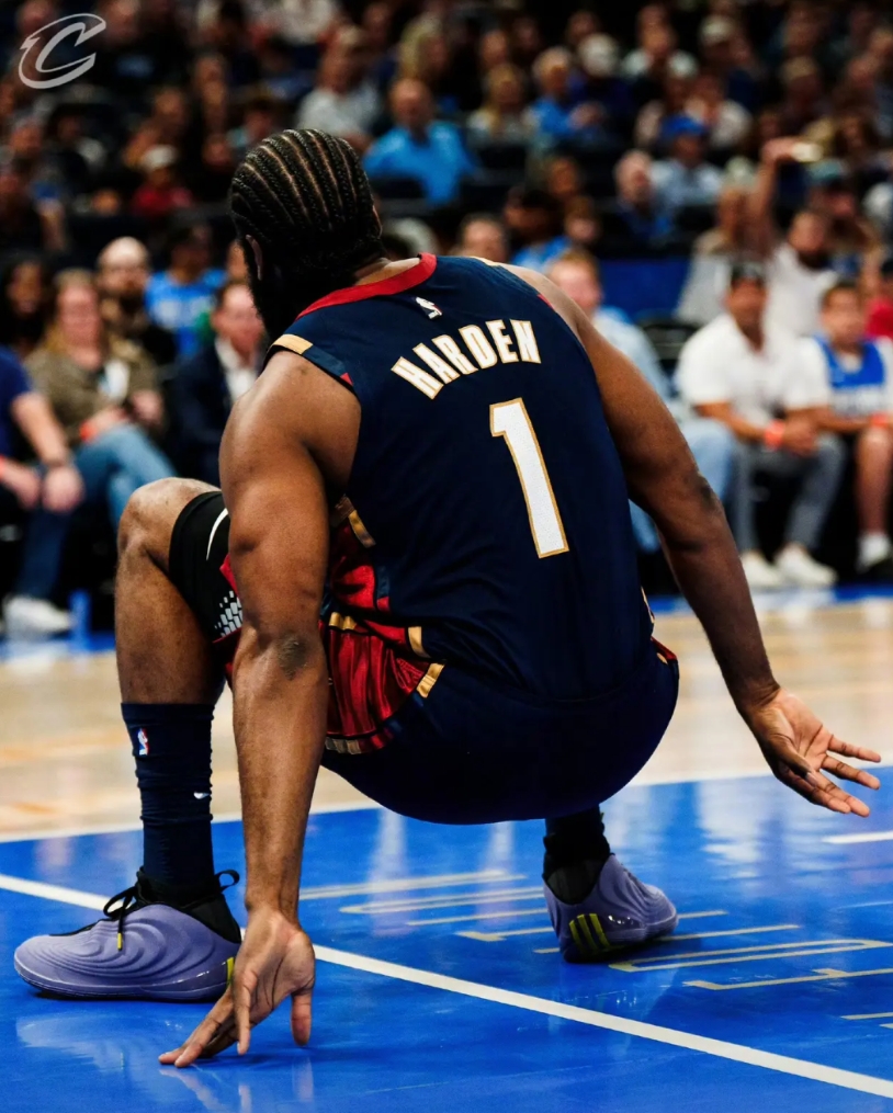 骑士还是不能没有阿伦
莫布利不打的时候，骑士的比赛感觉看不出太多影响，但是阿伦不