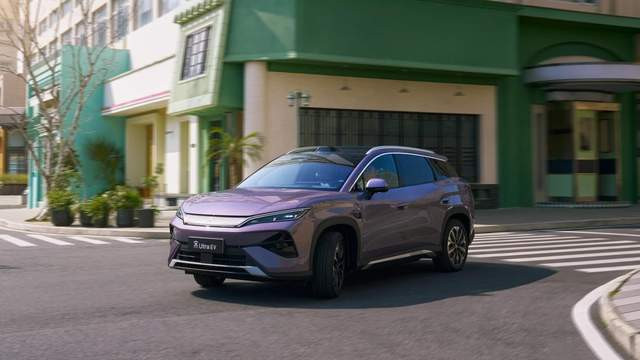 上海到武汉不充电！宋Ultra EV携闪充技术上市，把B级纯电SUV开进“松弛感”时代