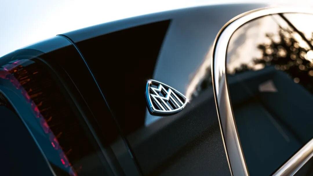 新派豪华MPV 全新梅赛德斯-迈巴赫VLS