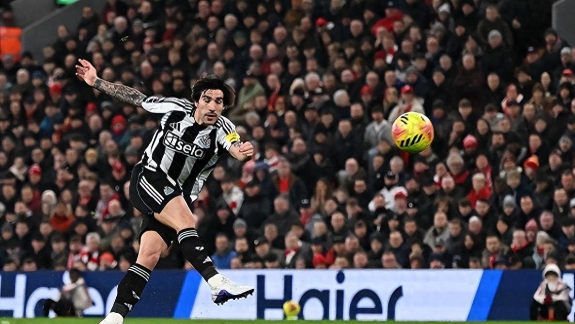 纽卡斯尔联队中场托纳利萌生去意，欧冠资格定未来去向！