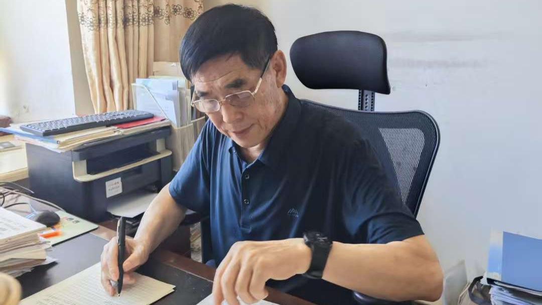 十年磨一剑哲思铸宏篇 | 记姜翕芬哲学著作《论人的本性与社会性》