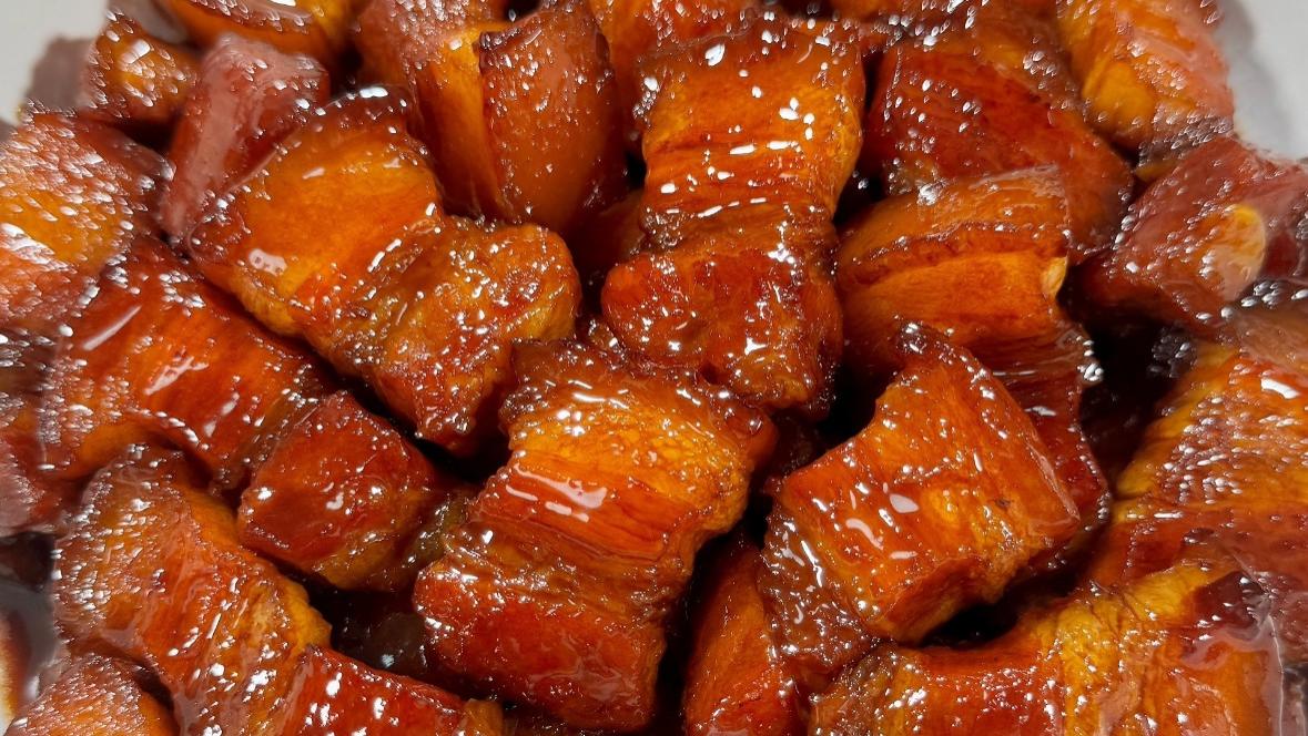 一锅红烧肉，炖出家的烟火气