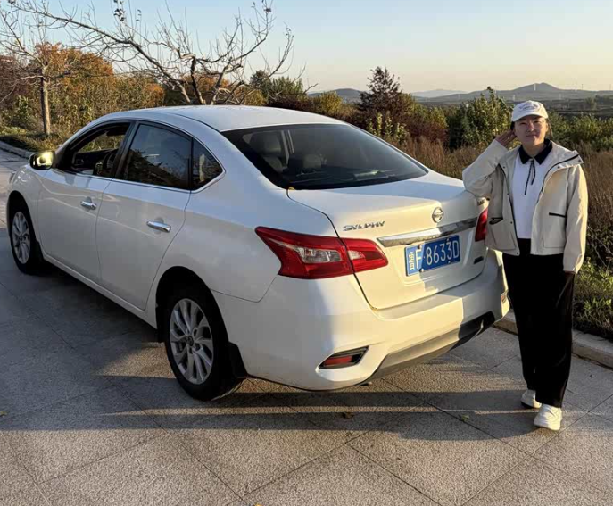 生活的乐趣，驾轩逸户外小游
最近气温暖暖的，天气不错，妻子提议驾驶轩逸去郊外采风