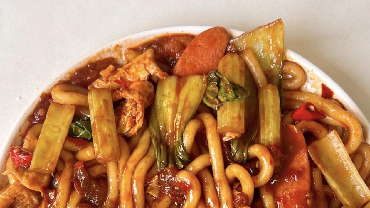 在家复刻爆辣新疆炒米粉，一口就上瘾的家常做法