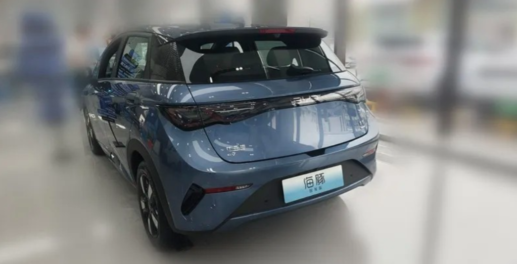 比亚迪海豚巴西登顶