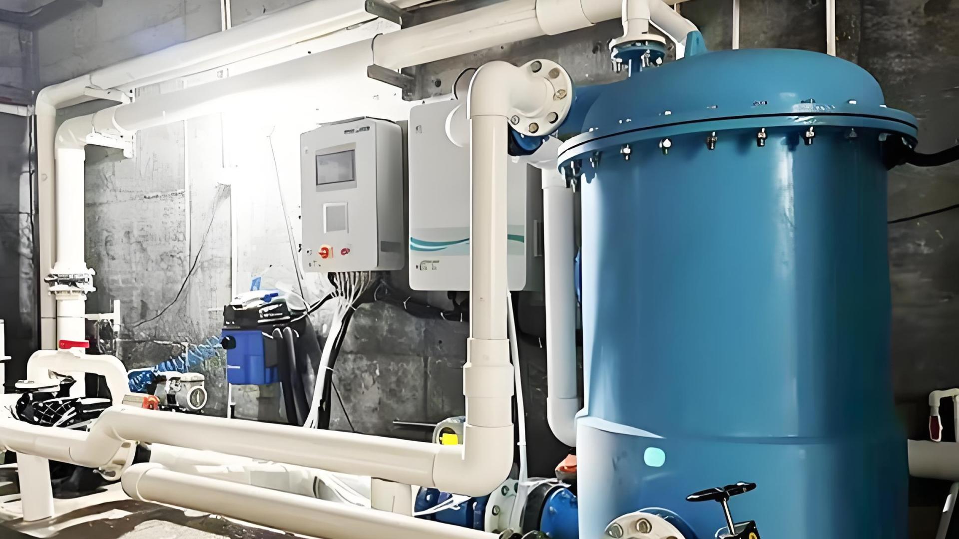 1微米过滤是噱头吗？珍珠岩过滤器凭什么让泳池水“透亮”到没朋友？