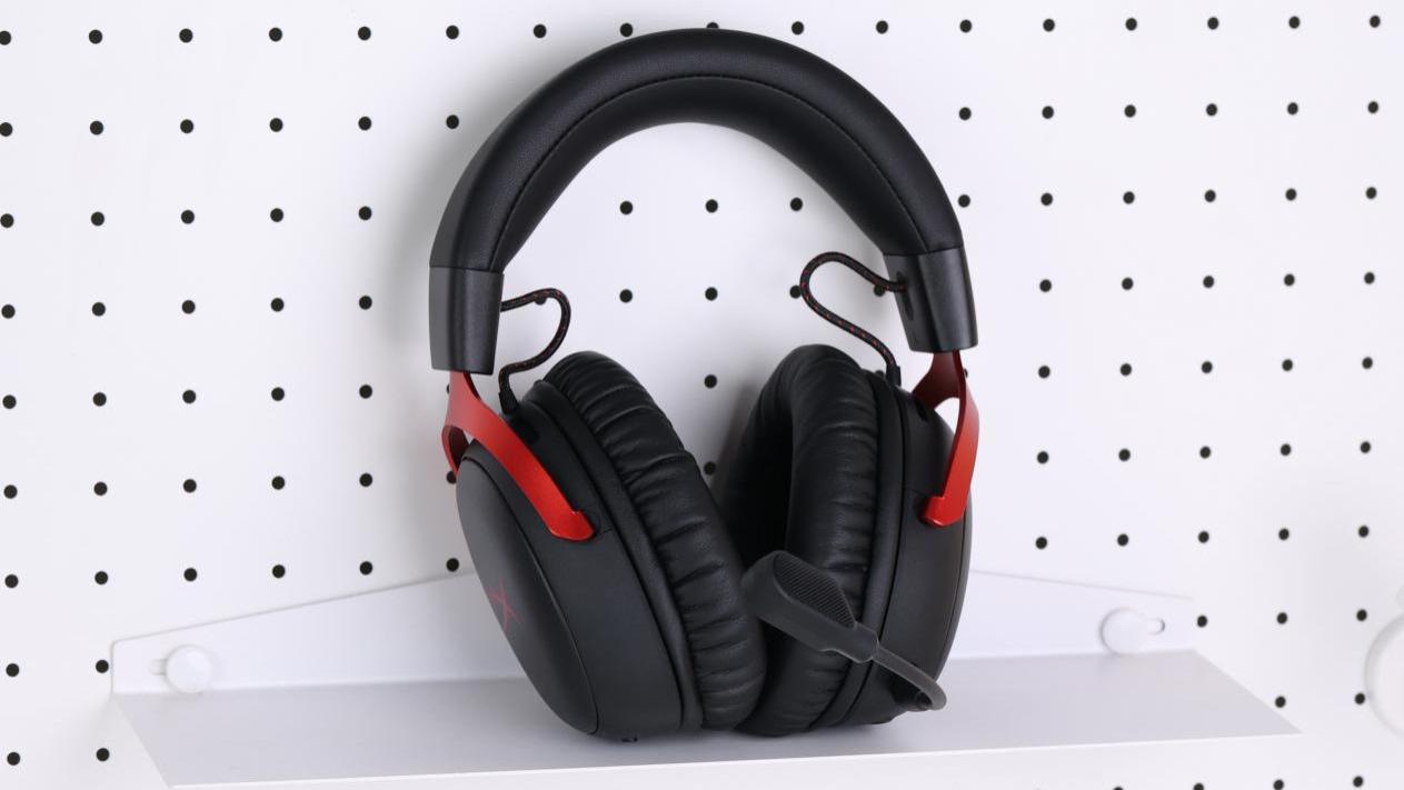HyperX飓风3加强版：双模无线+长续航 全能娱乐之选