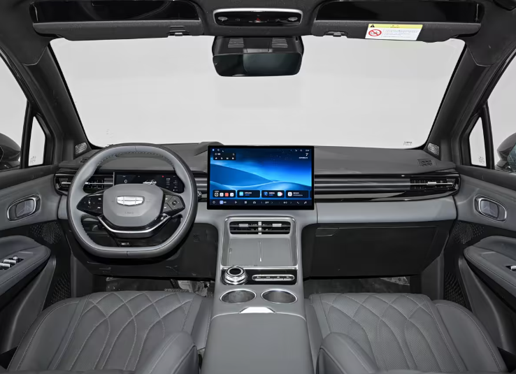 纯电续航375km的增程SUV，吉利博越REV预售价12.79万起
外观方面，吉