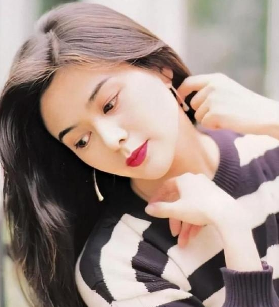 关之琳这番话一出口就让人好奇她到底经历了啥样的感情纠葛
才能说出这么直白又带点无