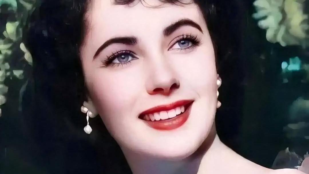世界著名美女、传奇巨星伊丽莎白·泰勒（Elizabeth Taylor）八字赏析
