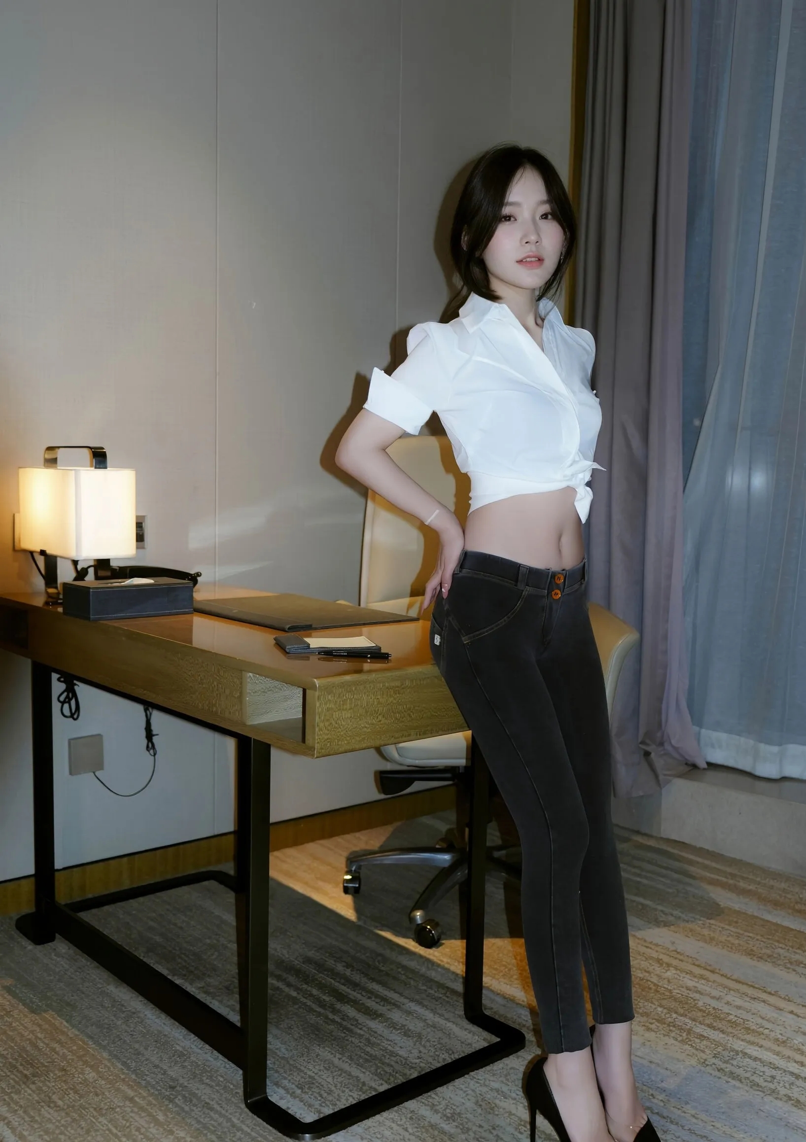 衬衣牛仔裤