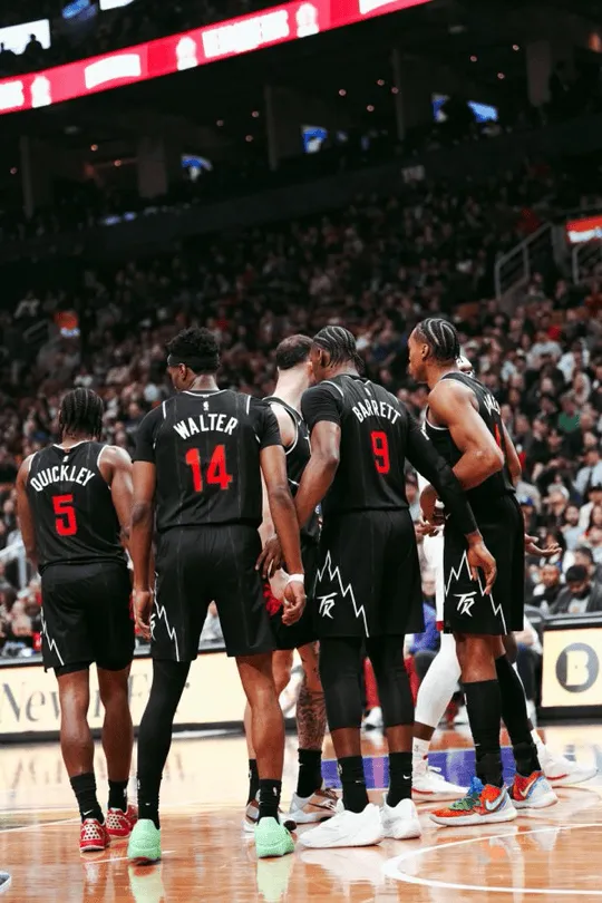 NBA常规赛猛龙以136-101大胜篮网

赛后猛龙主帅达尔科-拉贾科维奇接受了