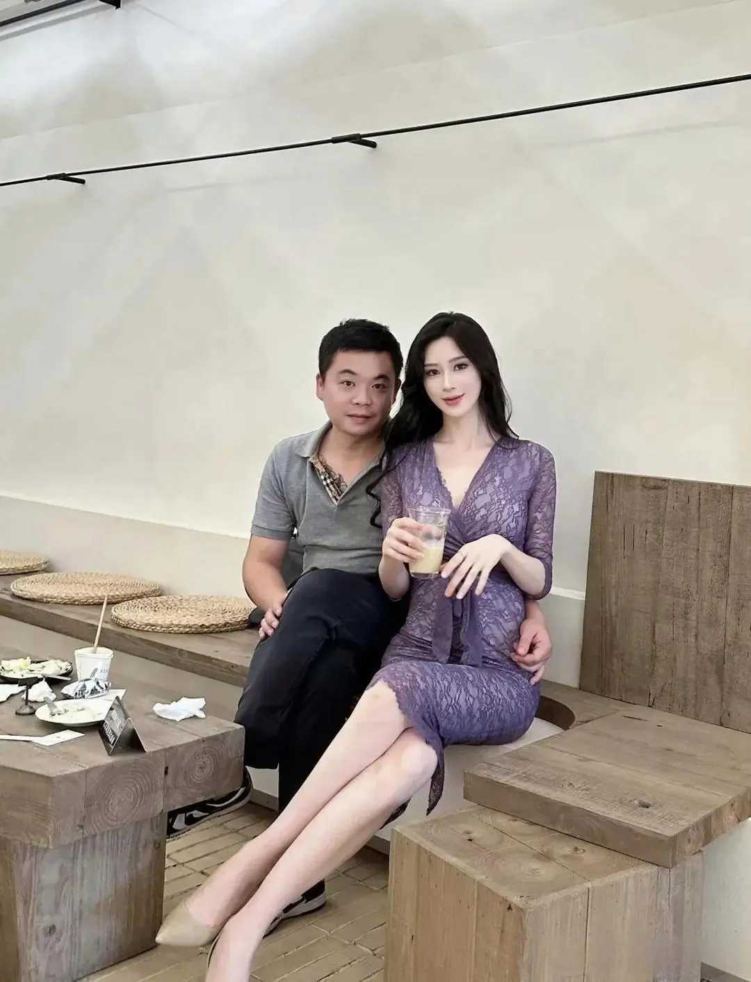 这哥们儿一定有他的过人之处，你们觉得呢