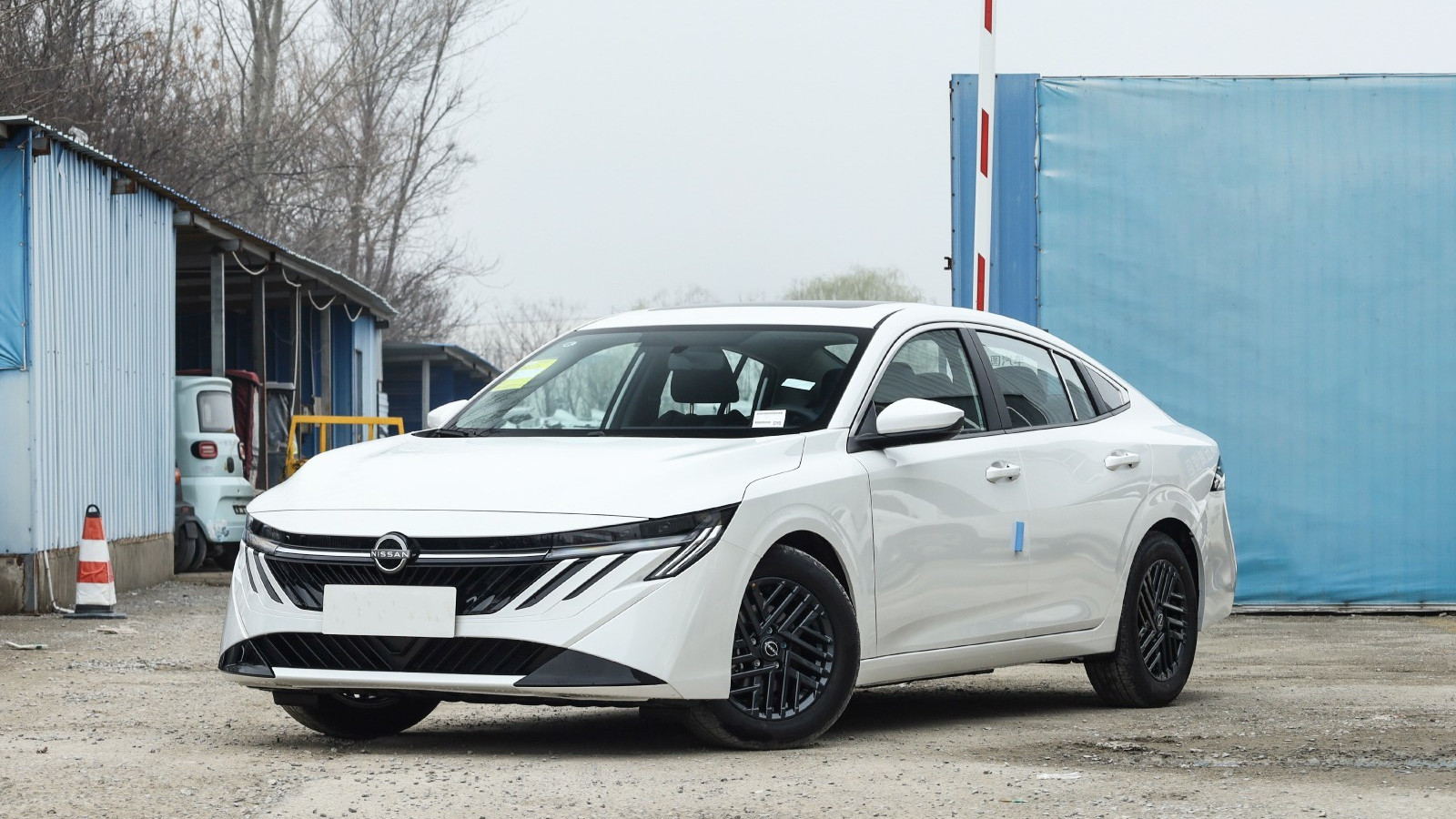 8998辆！时隔72个月再次跌破万辆，日产轩逸怎么也卖不动了？