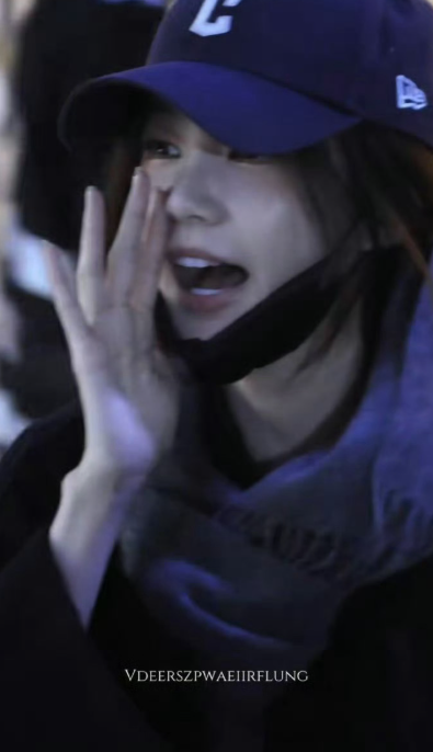 桐姐也太实在了！半夜机场见粉丝，让赶紧回家还真报销打车费，人美心善，这样的偶像谁