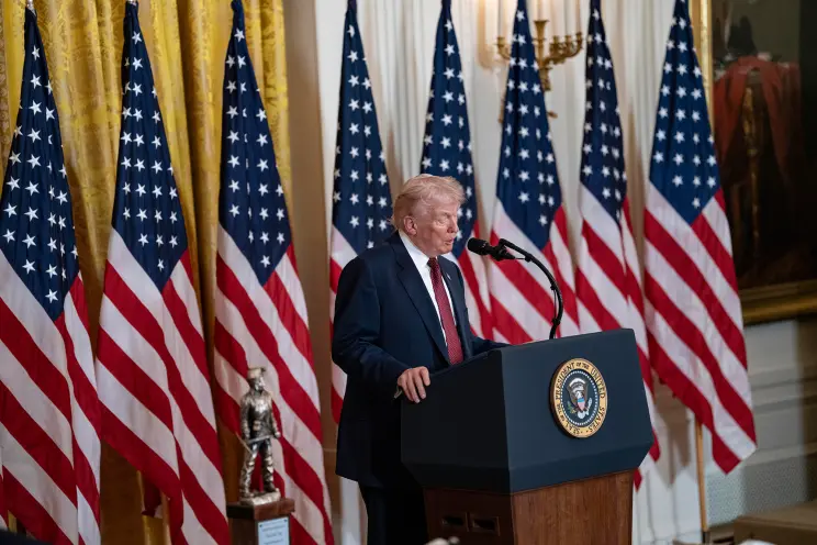 英语：特朗普政府驳斥戈尔的气候恐慌论