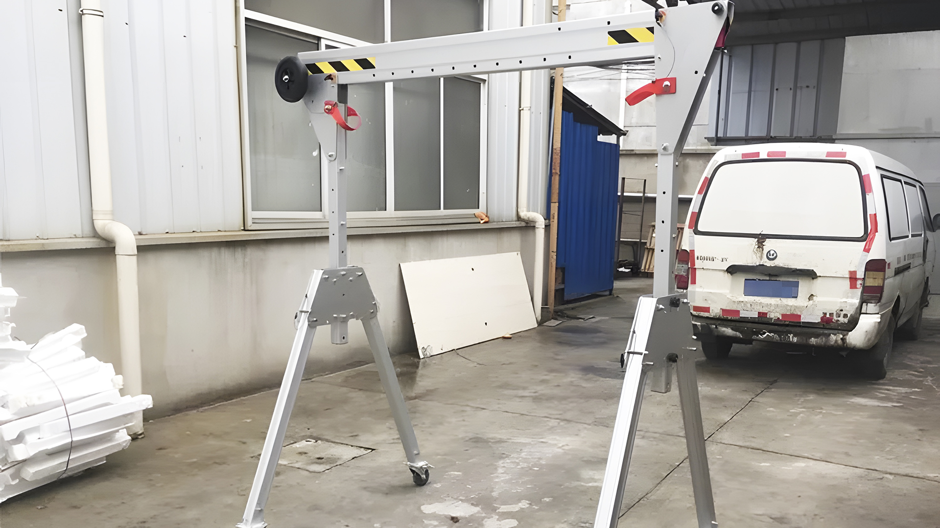 可折叠龙门吊结构拆解 轻量化起重设备核心优势详解