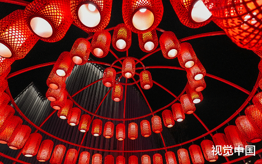 妹妹和父母说为我好，所以假装破产派人折磨我