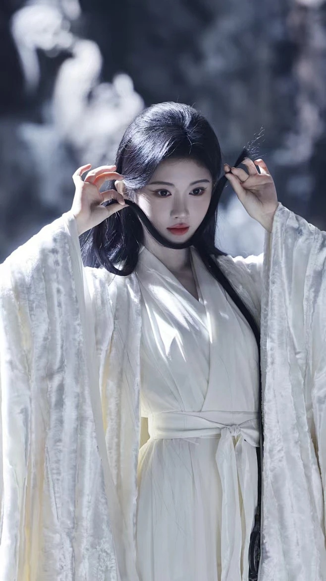 撕掉半永久——鞠婧祎的十年破壁之路