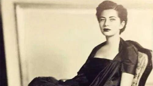 索拉雅：曾是国王挚爱，却因无法生育，孤独终老一生