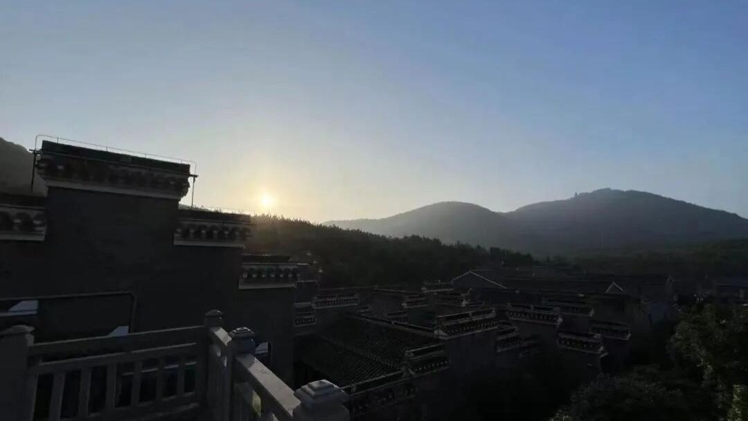 再过几天就入伏了，早上先别揉肚子，花5分钟把这里揉透，那股困劲一下就散了